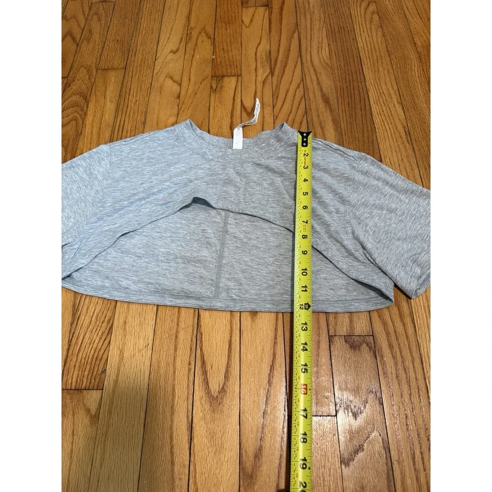 Lululemon All Yours Boyfriend Ultra Crop Heathered Core Light Grey Size 6